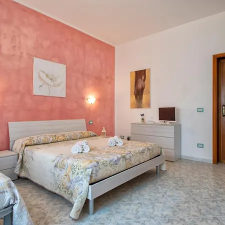 Il Nespolo , Vicino Alle Spiagge, Per Coppie E Famiglie Apartment Alghero