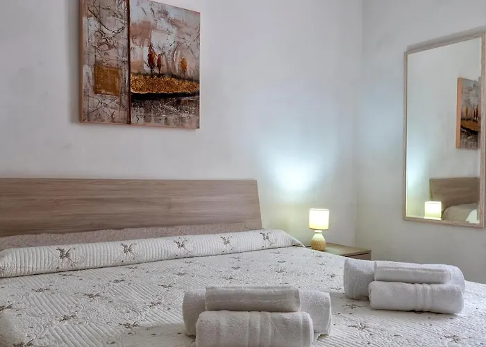 Il Nespolo , Vicino Alle Spiagge, Per Coppie E Famiglie